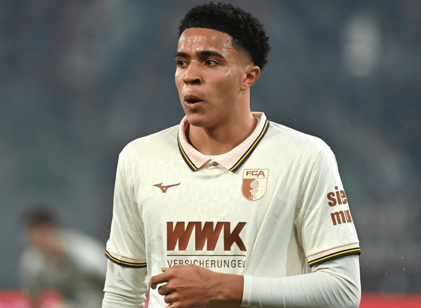 Bek Augsburg yang harus mengambil keputusan internasional