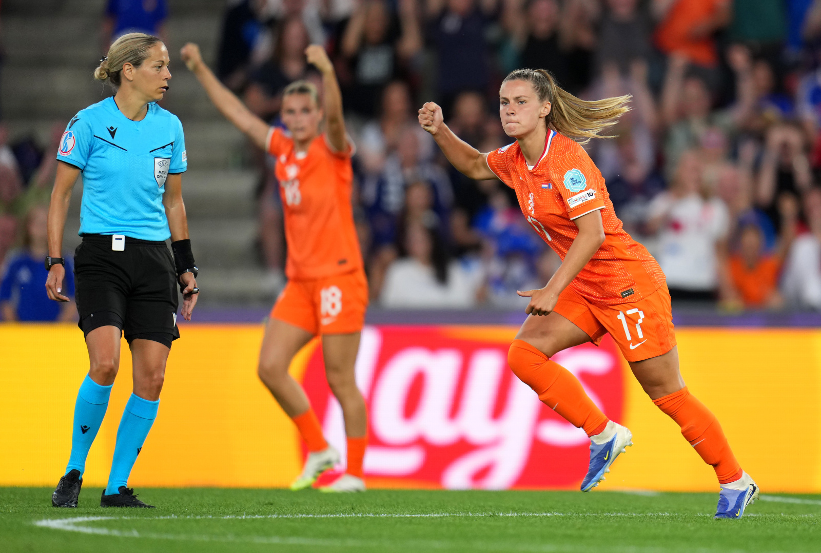Victoria Pelova di Radar Tottenham Hotspur Jelang Jendela Transfer Musim Panas