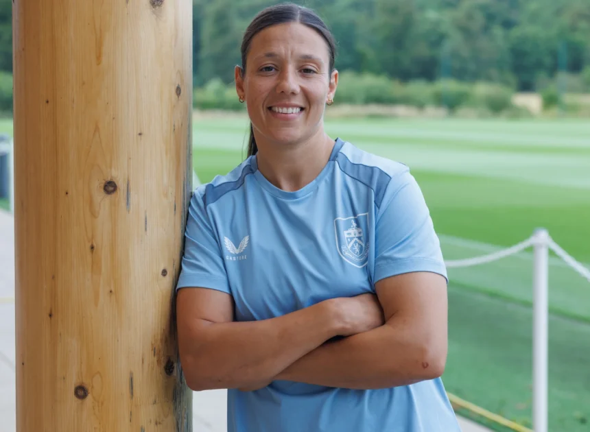 Burnley Turn to Rachel Williams for Their WSL 2 Debut